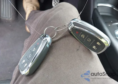 2016 Chevrolet Malibu 1Lt из США, поврежденный, VIN 1G1ZE5ST2GF343874